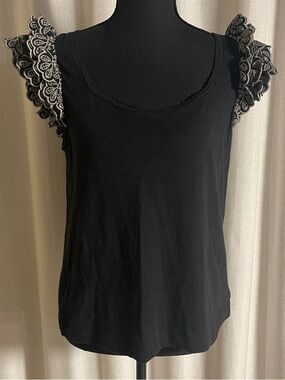 Democracy Black Lace-Trim Flutter Sleeve Tank Top